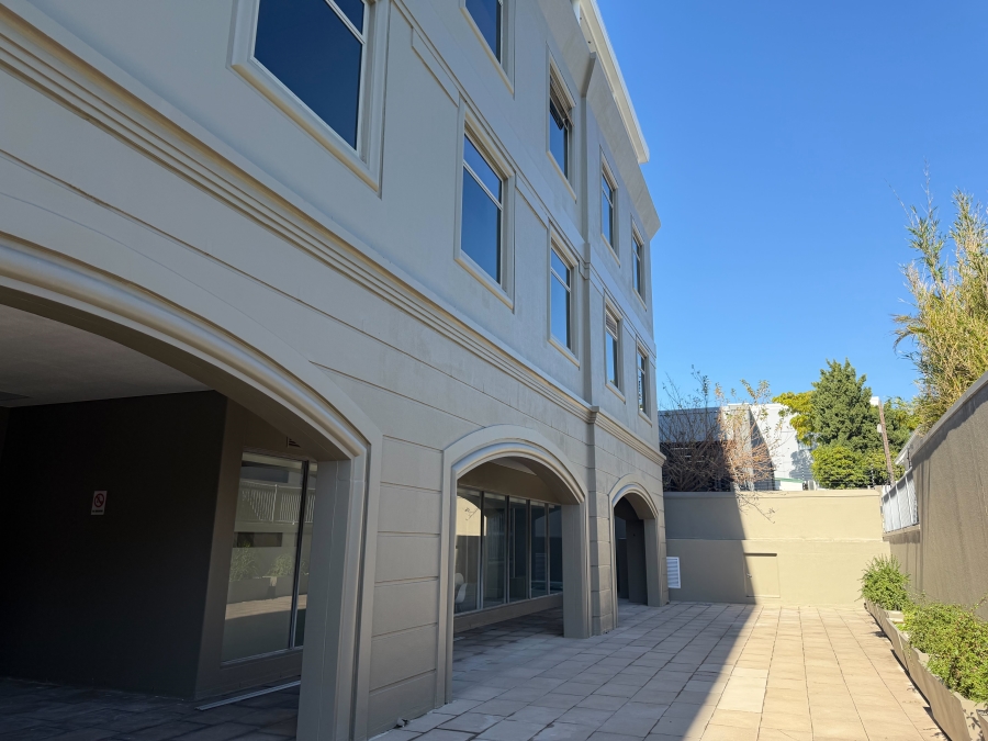 To Let Commercial Property for Rent in Claremont Western Cape